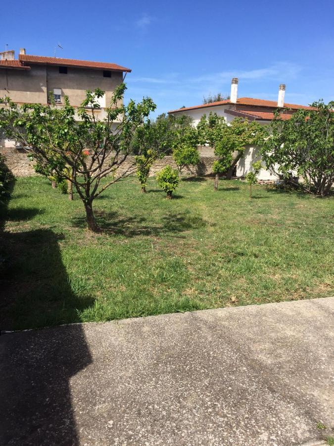 B&B Anna Piscinas Εξωτερικό φωτογραφία