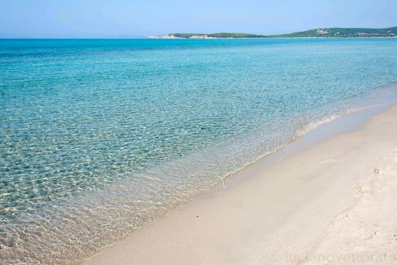 B&B Anna Piscinas Εξωτερικό φωτογραφία